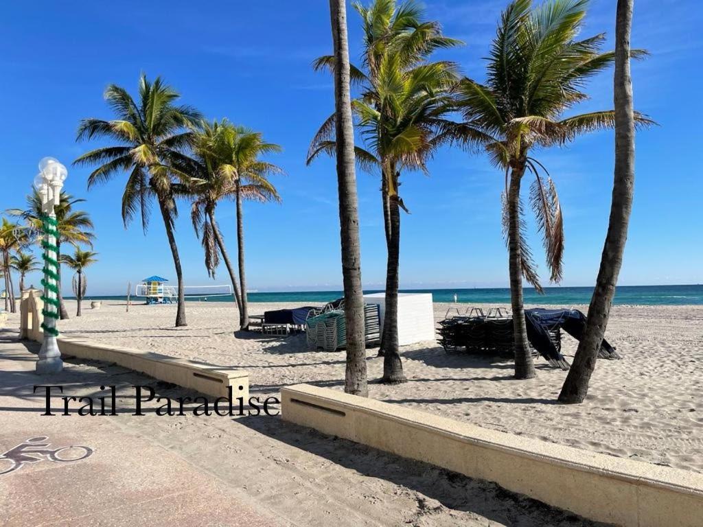 Costa Hollywood Steps To Beach Εξωτερικό φωτογραφία
