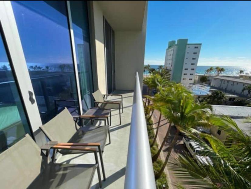 Costa Hollywood Steps To Beach Εξωτερικό φωτογραφία